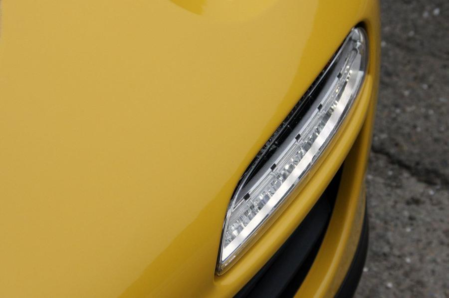  Porsche 911 GTS 2011 года  (фото 3 из 44)